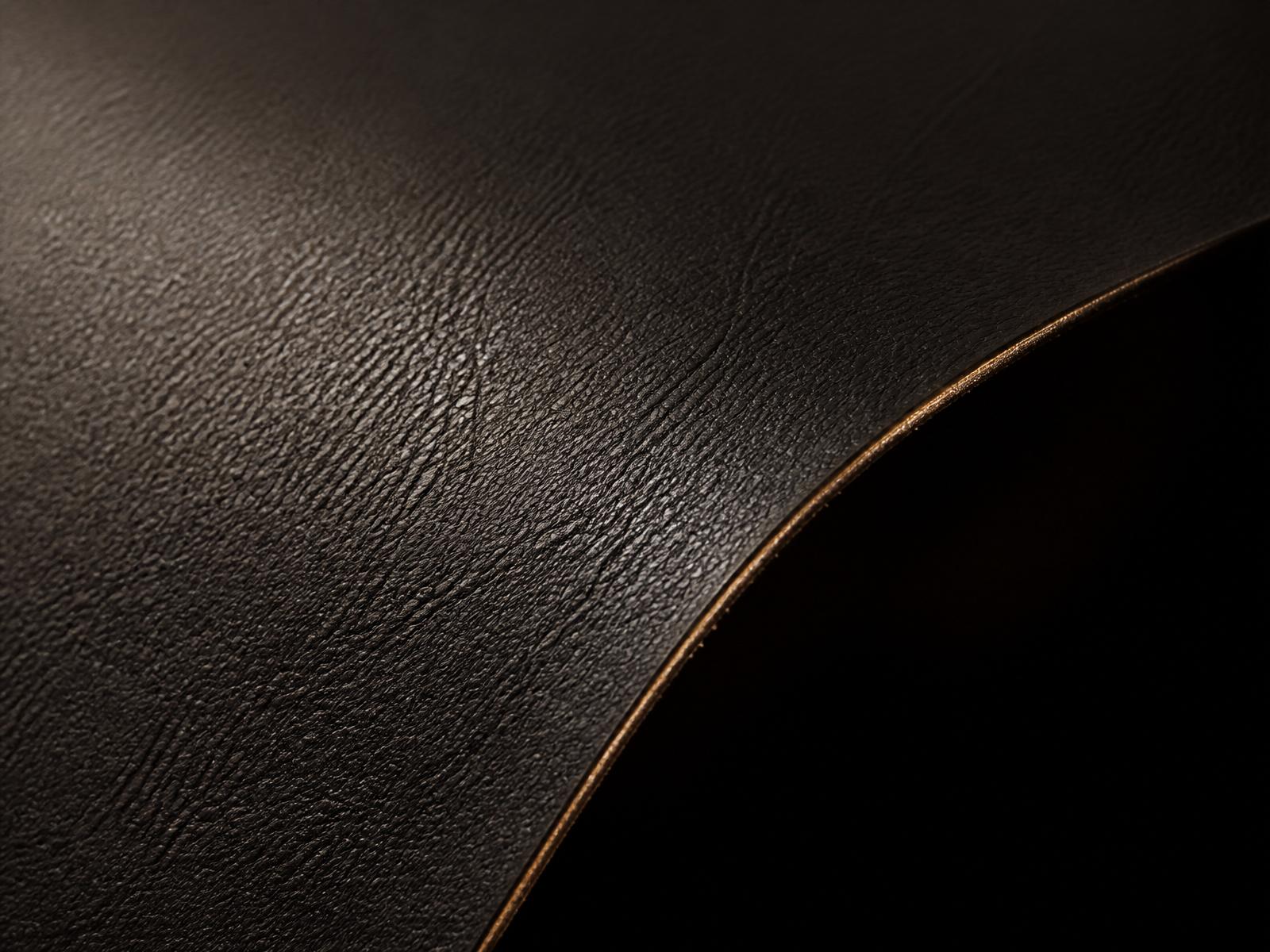 TATTV banana-fibre leather sheet, close detail